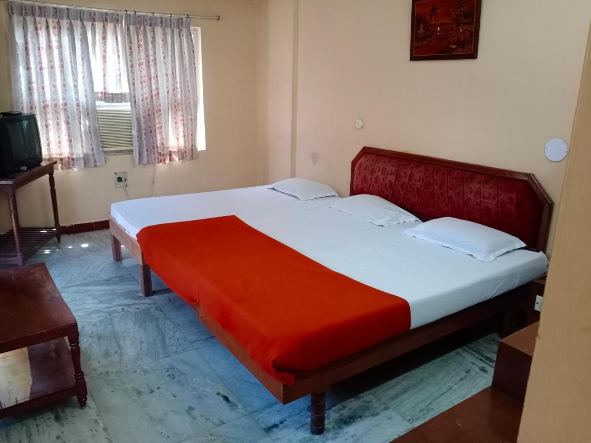 Hotel Soorya International 퐁디셰리 외부 사진