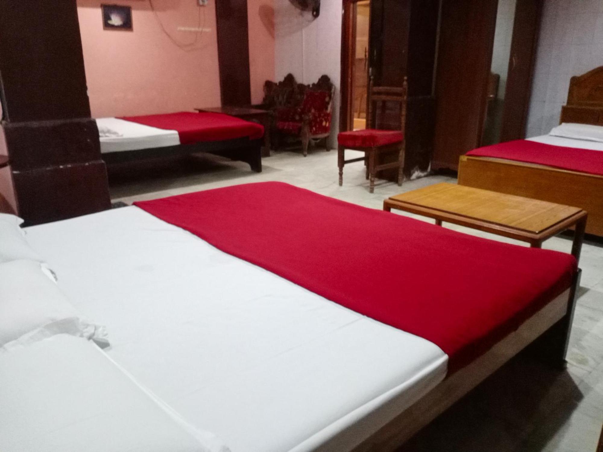 Hotel Soorya International 퐁디셰리 외부 사진